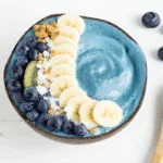 Blue Smoothie Bowl: A Sweet, Healthy Ocean in a Bowl Blue Smoothie Bowl Blue smoothie bowl